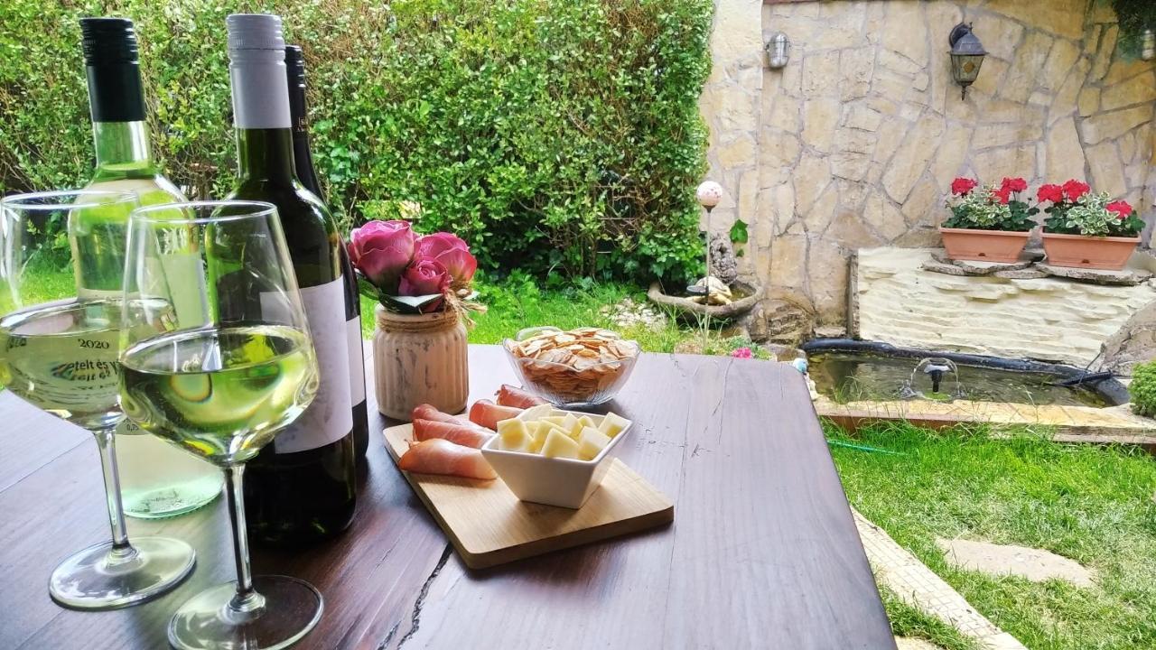 Csobogo Vendeghaz Διαμέρισμα Έγκερ Εξωτερικό φωτογραφία